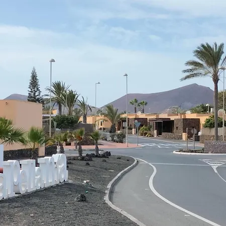 Sharon & Relax فيلة *